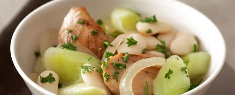 Leek, chicken and white bean stew